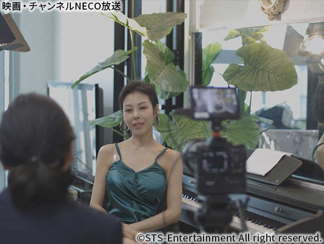 (C)STS-Entertainment All right reserved.